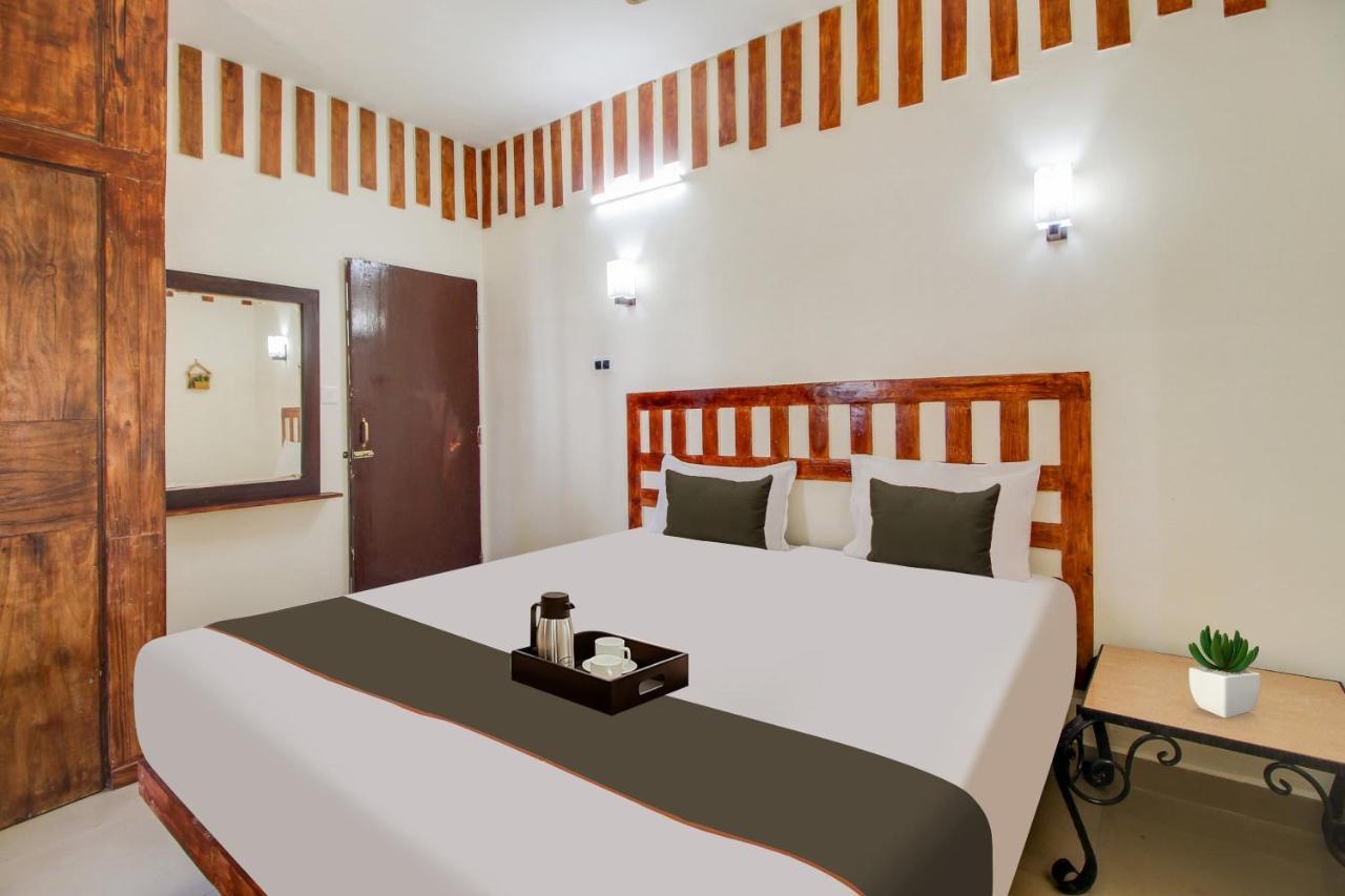 Capital O Royale Palms Hotel Benaulim Buitenkant foto