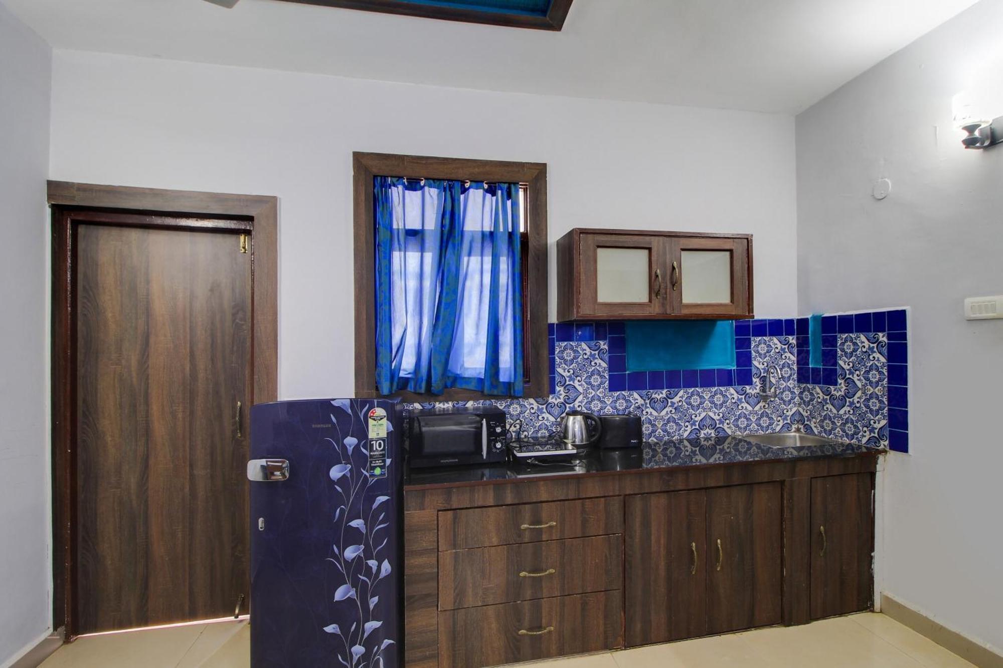 Capital O Royale Palms Hotel Benaulim Buitenkant foto